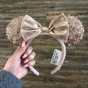 Disney mouse rosegold ears